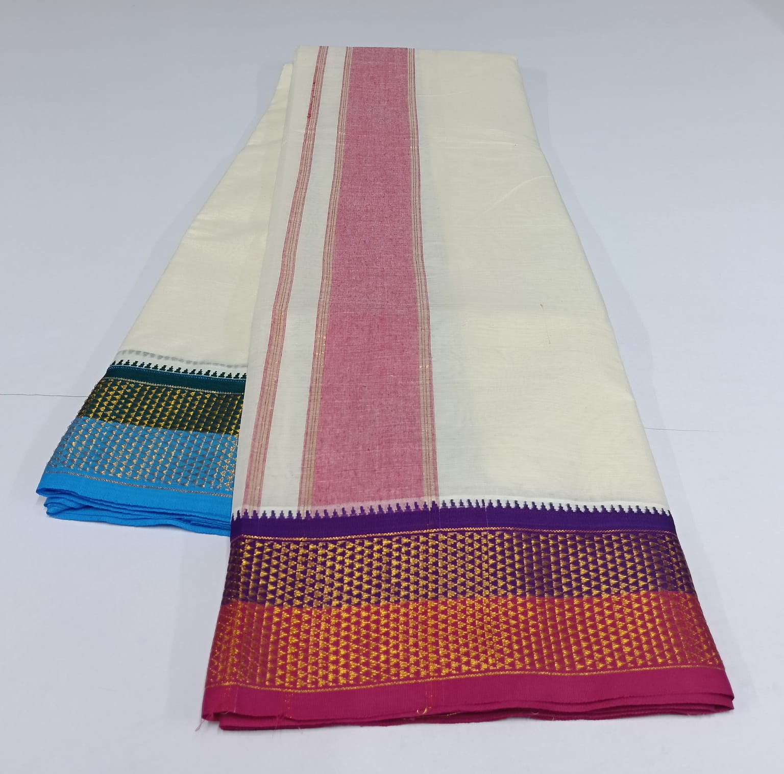 MayilKan_Border_29 - 4 inch - 3 inch