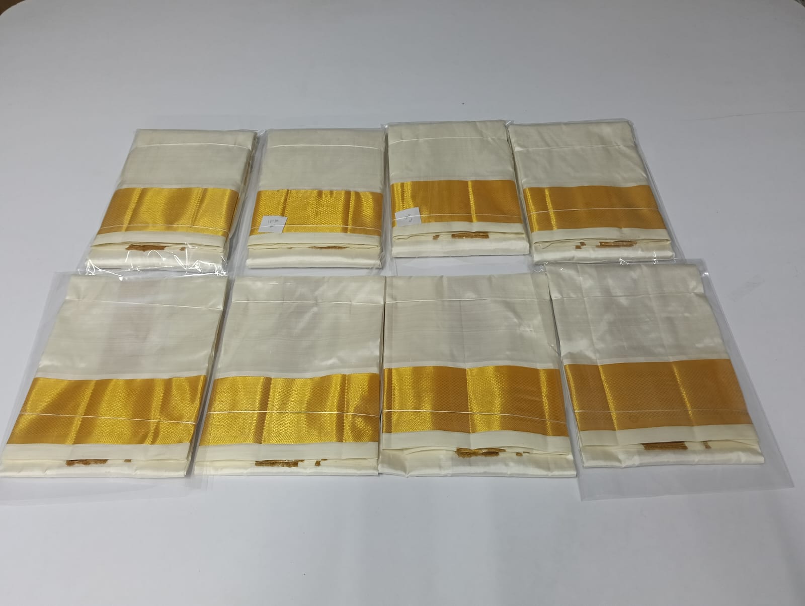 PURE-SILK-AND-HANDLOOM-DHOTIS-0012-8 Mullam
