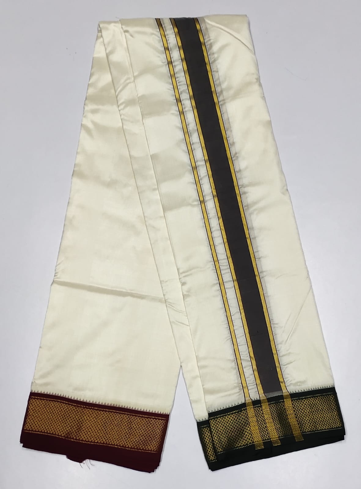 Pure Silk Dhotis MayilKan_Border_0017 10x6
