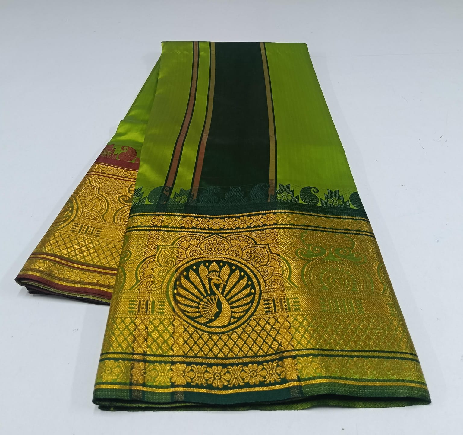 AP09 - 9x5 - Arts Silk Dhothi
